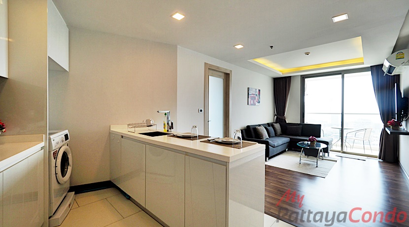 The Peak Towers Pattaya Condo For Sale - PEAKT49