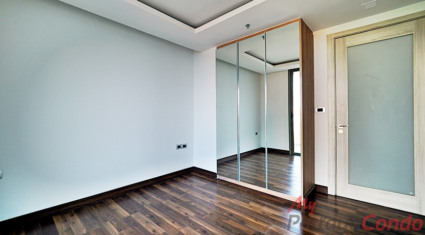 The Peak Towers Pattaya Condo For Sale - PEAKT47-7