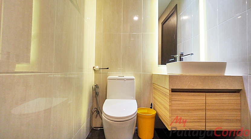 The Point Pratumnak Condo For Sale - POINT16