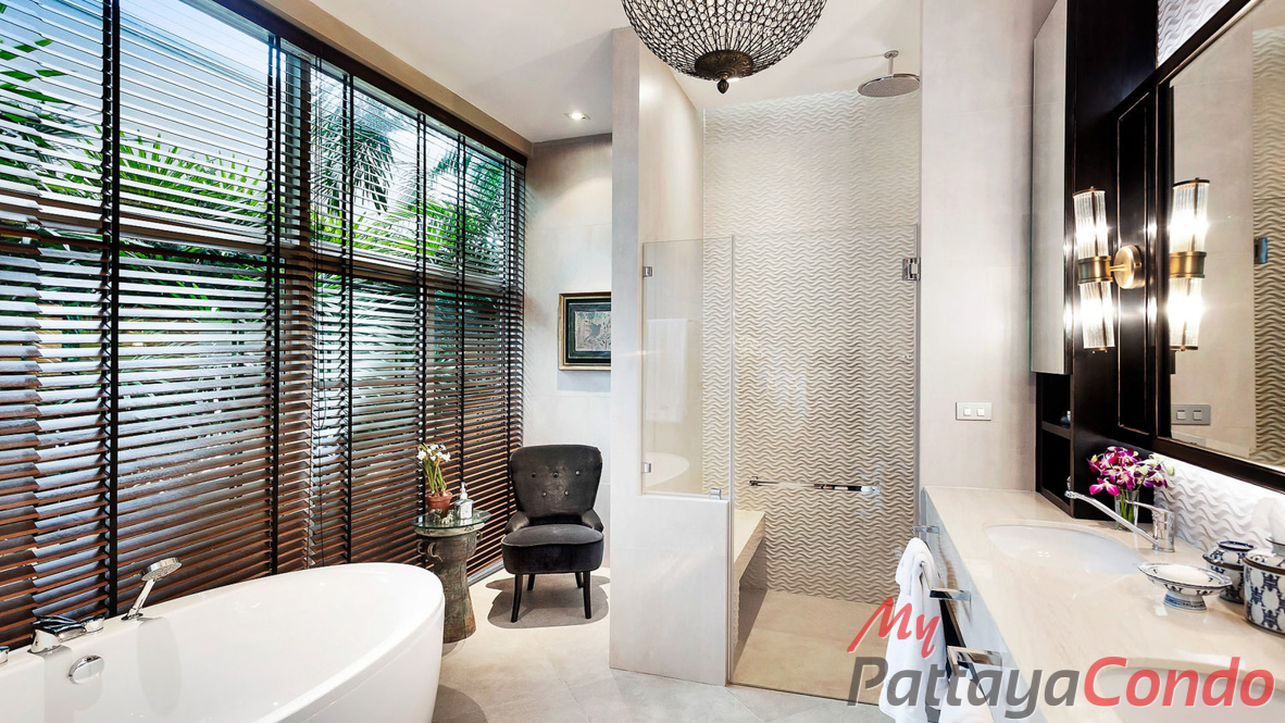 The Vineyard Phase 3 East Pattaya Pool Villa For Sale - HEVY303