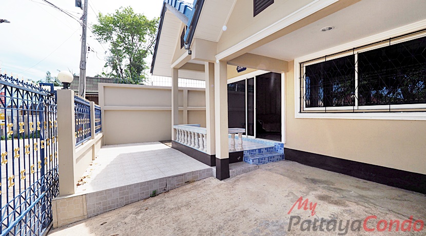 Private House Naklua Pattaya For Sale - HN0001