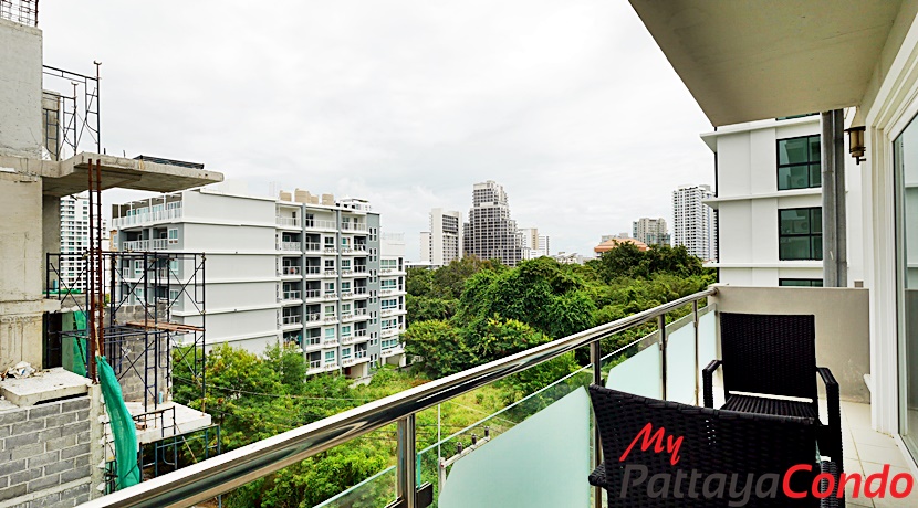 Tudor Court Pattaya Condo For Sale - TUDOR03