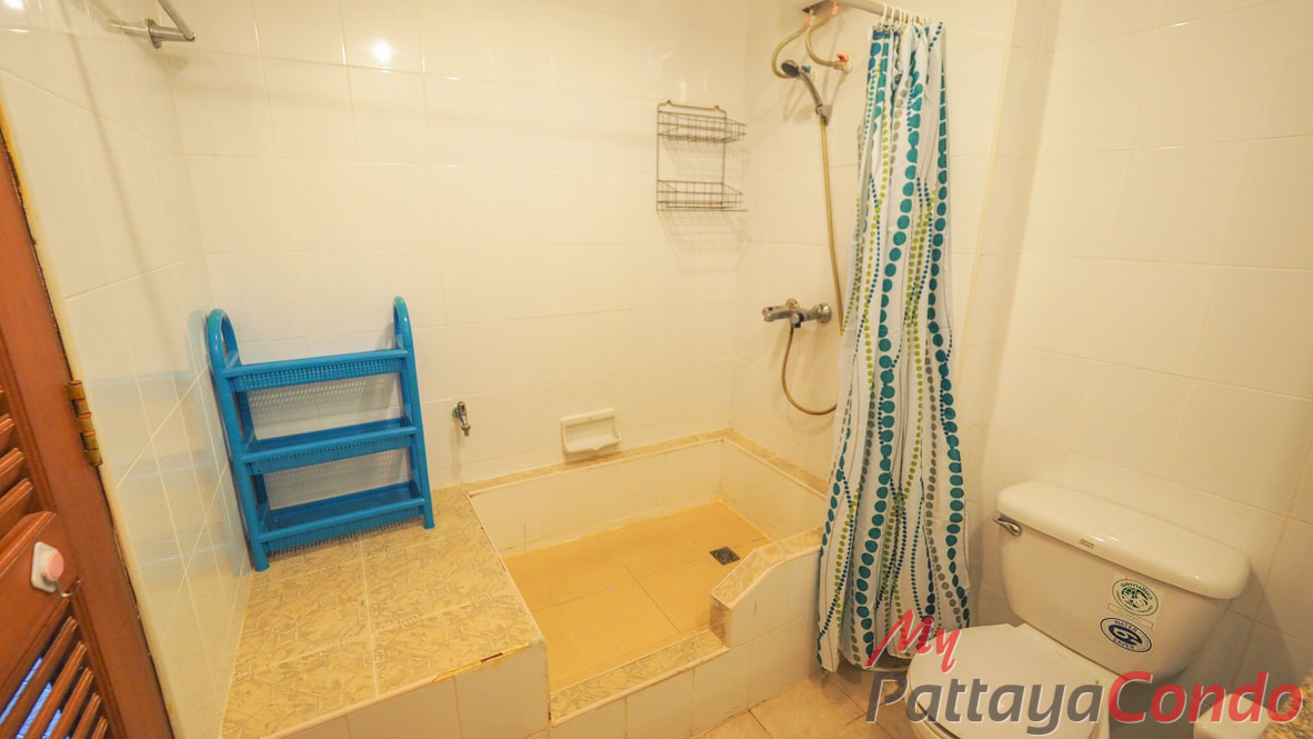 View Talay 2 Pattaya Condo For Sale - VT2A04-8