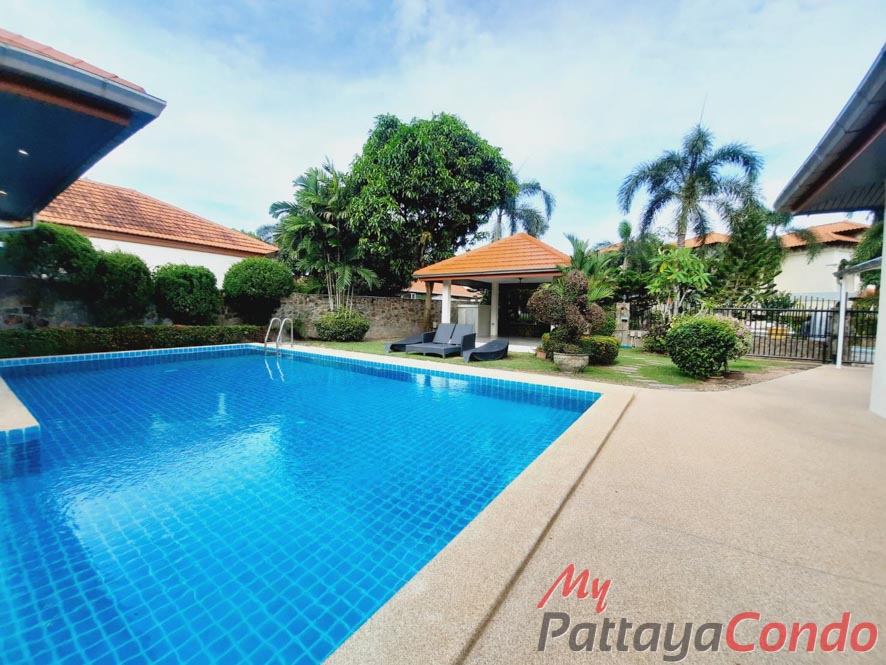 Whispering Palms Pattaya Pool Villas For Sale - HEWPR02