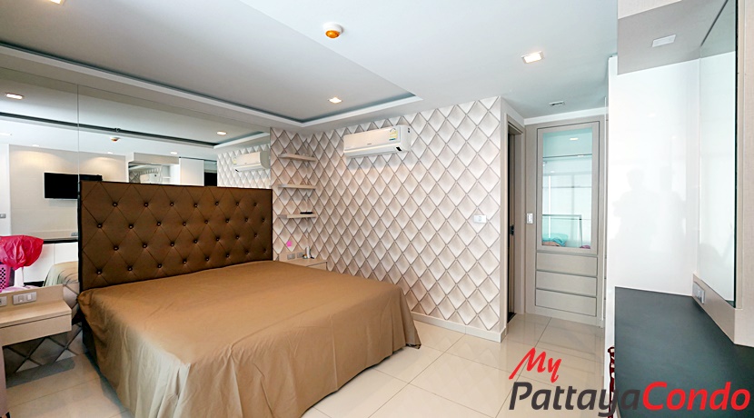 Wongamat Tower Condominium For Sale - WT17
