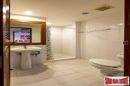 The Sands Condo | Lake View Condo for Sale in Nai Harn-8