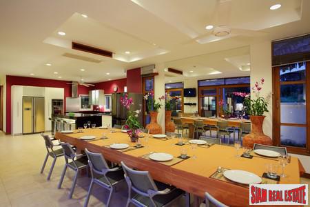 Loch Palm Villa | Luxury and Spacious House for Sale in Kathu-9