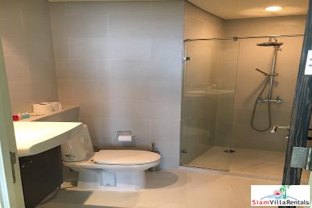 Beautiful Two Bedroom, Two Bath Condo on 24th Floor Facing Krungthep Bridge, Bangkok