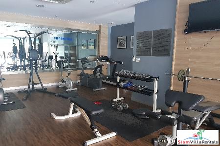 Witthayu Complex | Large Two Bedroom Condo near BTS Phloen Chit
