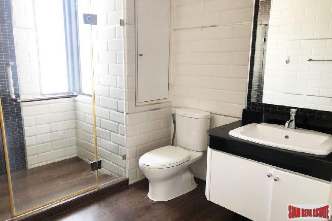 Large and Comfortable Three Bedroom in a Great Location of Khlong Toei, Bangkok