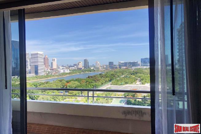 Large and Comfortable Three Bedroom in a Great Location of Khlong Toei, Bangkok