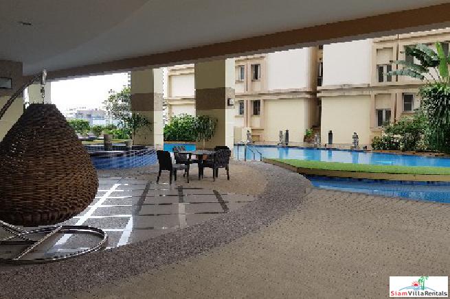 Grand Mercure Bangkok Asoke Residence | Convenient and Extra Large Three Bedroom Condo for Rent
