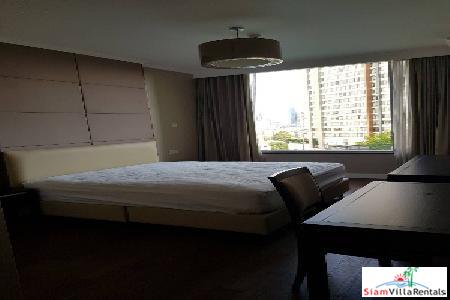 All Seasons Mansion | Spacious and Convenient Two Bedroom Condo for Rent in Lumphini