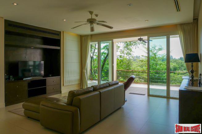 Layan Garden | Superb Spacious Three Bedroom Condo for Rent-13
