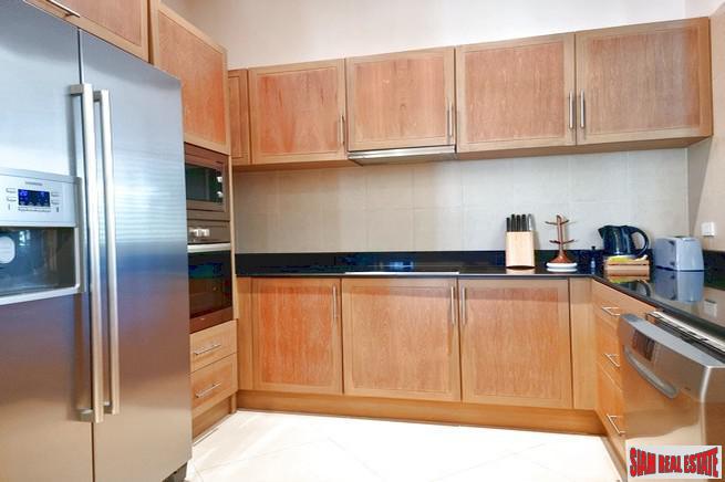 Layan Garden | Luxurious Three Bedroom Condo with Pool Access for Rent