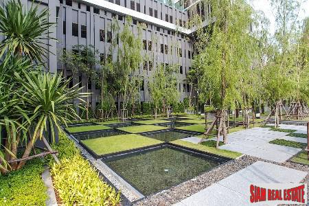 Rhythm Sukhumvit 36-38 | Furnished Contemporary Two Bedroom Condo for Rent