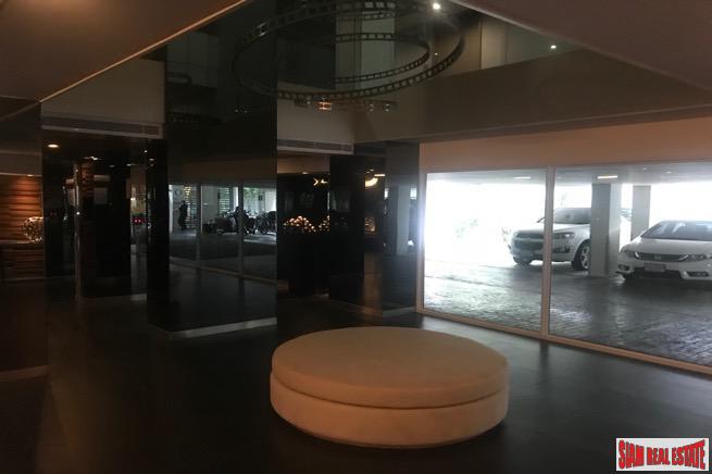 Siri On 8 | Convenient Two Bedroom Condo for Rent Located Near BTS Nana on Sukhumvit 8-3