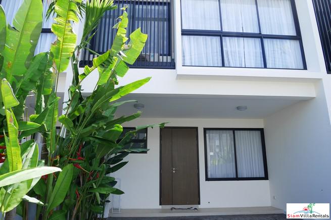 Laguna Park | Modern Three Bedroom Townhouse for Rent in