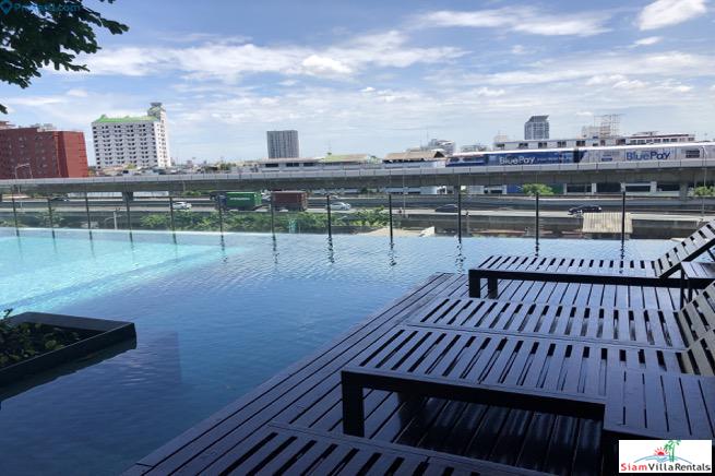 Teal Sathorn- Taksin | City Views from the 27th Floor of this Furnished Three Bedroom Condo in Wongwian Yai-23
