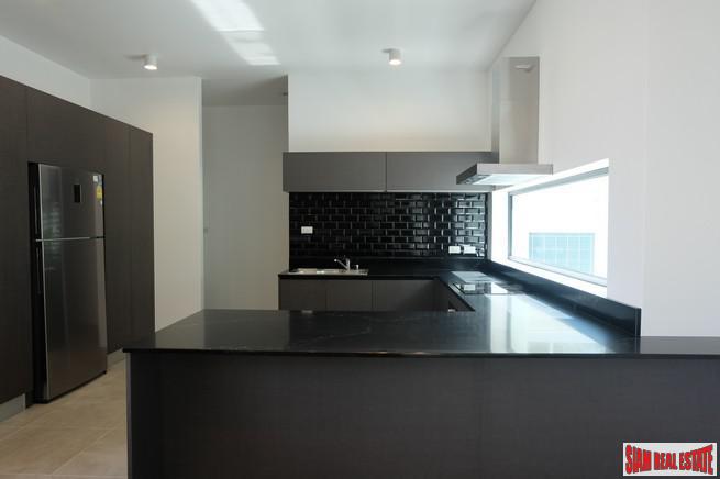 New Three Bedroom Single Storey Pool Villa in Central Rawai Location-16