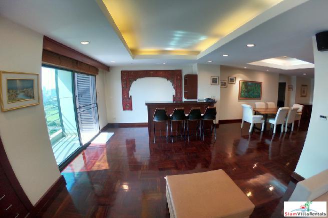 Baan Somthavil | Extra Large Three Bedroom for Rent with Views of Lumpini Park and Royal Bangkok Sport Club in Ratchadamri