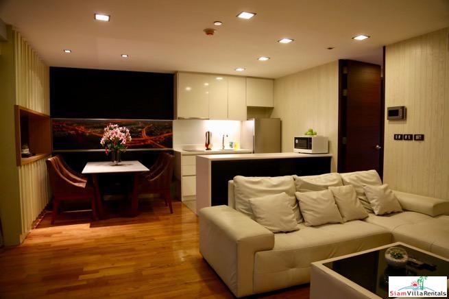 Quad Silom | Large Classy One Bedroom Condo with Extras for Rent in Chong Nonsi