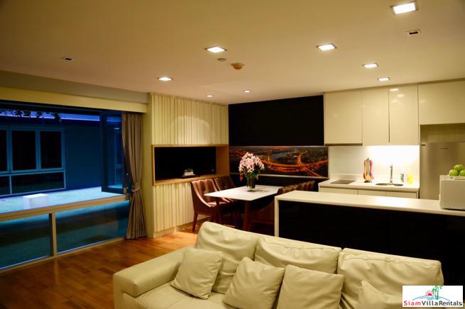 Quad Silom | Large Classy One Bedroom Condo with Extras for Rent in Chong Nonsi