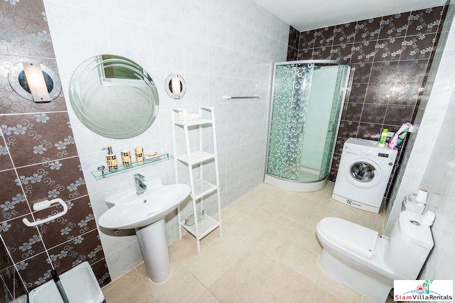 Platinum Residence | Private Three Bedroom Pool Villa for Rent in Convenient Area of Rawai