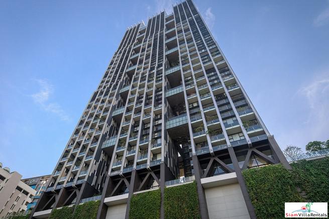 The Met | Superb Three Bedroom Condo with River Views For Rent in Sathorn