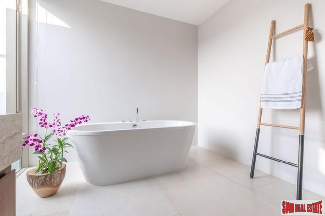 Ultra Modern Single Storey Pool Villas in New Cherng Talay Development-8