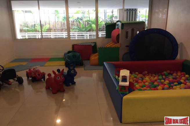 The Rise Sukhumvit 39 | Two Bedroom with Pool View in a Phrom Phong Low Rise Condo