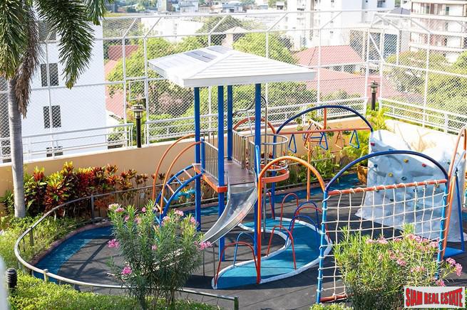 Sachayan Mansion | Huge Three Bedroom Apartment for Rent in Thong Lo - Perfect for a Family + Pet Friendly