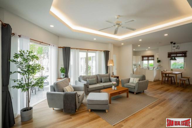 Tamarind Villas | Luxury Four Bedroom Pool Suite for Rent in Chalong