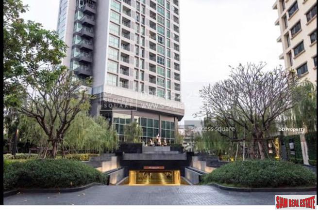 Rhythm Sathorn | Large One Bedroom Condo with Great City Views for Rent in Sathorn