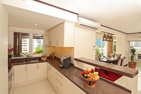 Saranjai Mansion | Impressive 3 Bedroom Sukhumvit Condo with Scenic Roof Garden for Rent