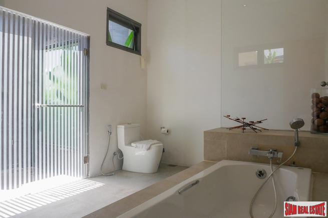 Deluxe One Bedroom Pool Villa for Sale near the Laguna Area-16