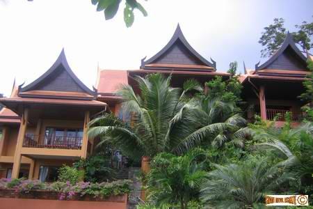 Nakatani Village Estate | Three Bedroom Luxury Villa For Rent in Patong-0