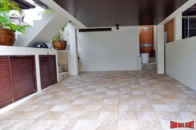 Balinese Style Three Bedroom Pool Villa near Loch Palm Golf Course in Kathu-17