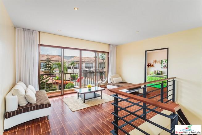 Three Bedroom Pool Villa in Quiet Residential Area near Laguna